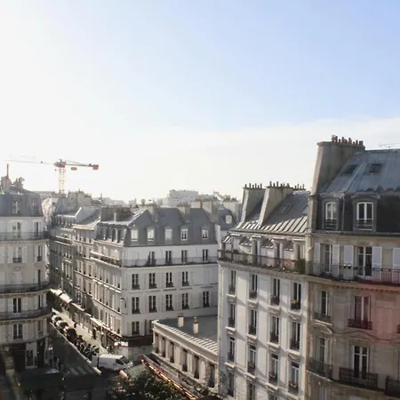 Апартаменты Bright With View In Republique Париж